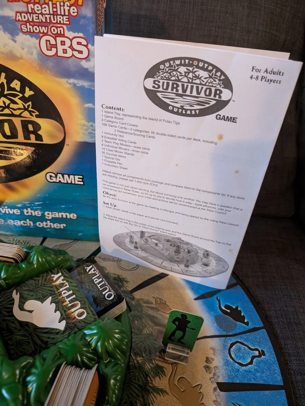 Vintage 2000 Survivor Board Game
